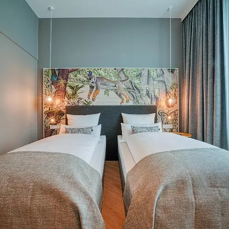 Hotel Vienna House Easy By Wyndham 3*