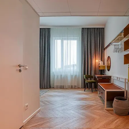 Vienna House Easy By Wyndham Hotel 3*