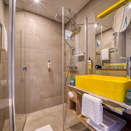 Ξενοδοχείο Vienna House Easy By Wyndham 3*