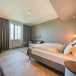 Hotel Vienna House Easy By Wyndham 3*
