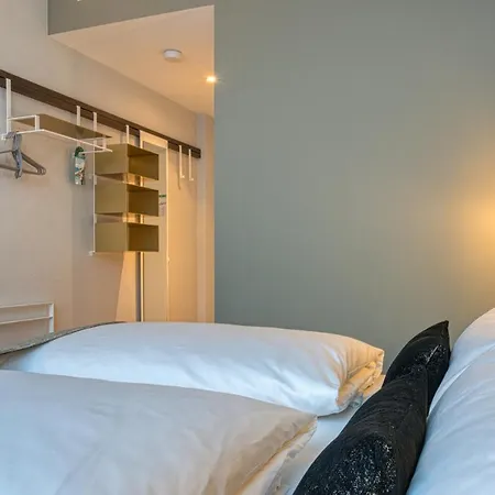 Vienna House Easy By Wyndham Ξενοδοχείο Aψβούργη