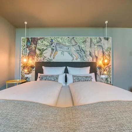 Vienna House Easy By Wyndham Hotel 3*