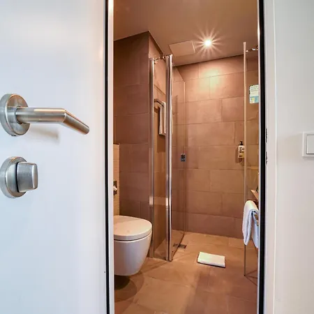 Отель Vienna House Easy By Wyndham 3*