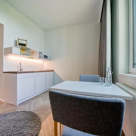 Vienna House Easy By Wyndham Hotel 3*