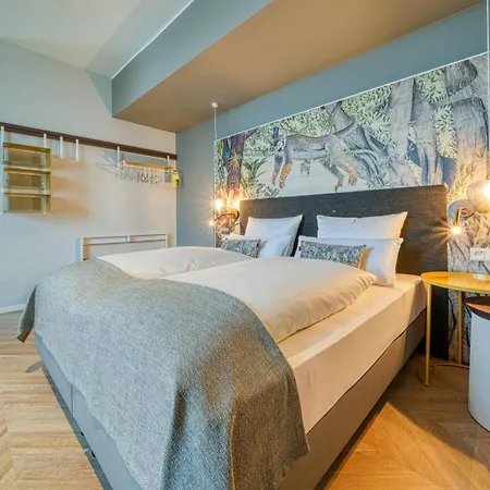 Vienna House Easy By Wyndham 3*